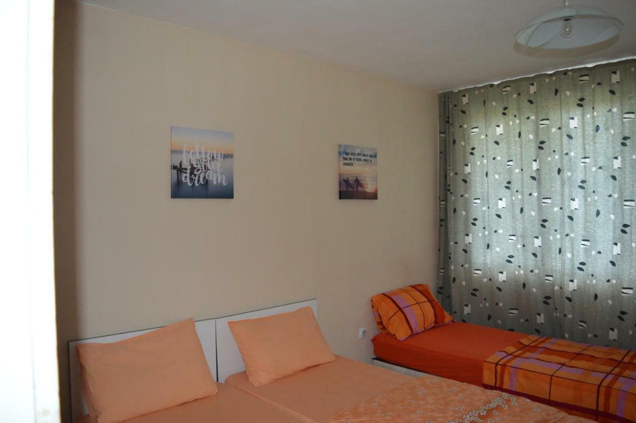 Happy Vacation 2 Varna Exterior foto